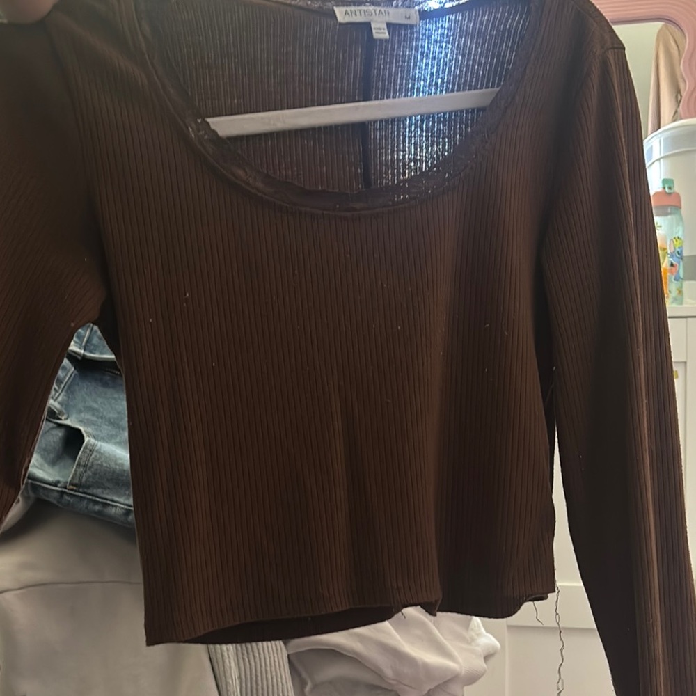 Arden B Brown Fitted Crop Blouse